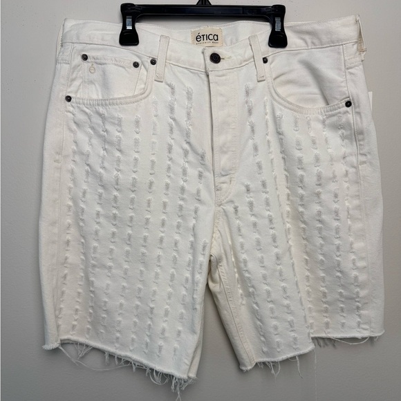 ETICA Narin Relaxed Long Short White Laser Vortex Denim Jeans NWT - Picture 5 of 11